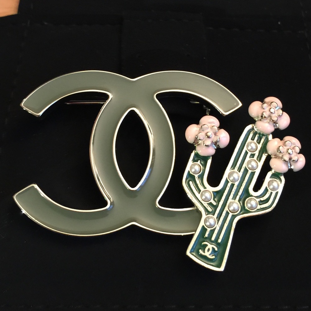 17C Chanel Cuba Cactus Brooch